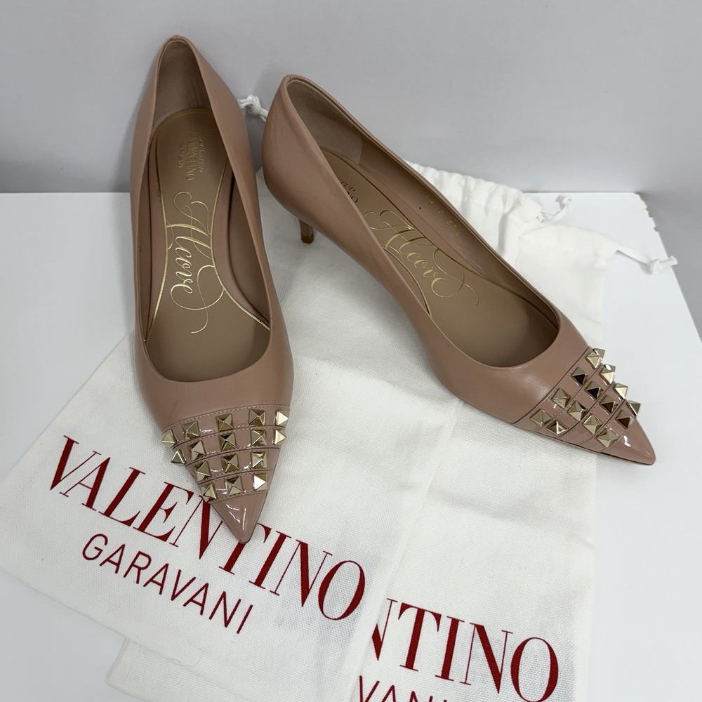 Rockstud Valentino Garavani Alcove Pumps Shoes NEW Blush Tan Tone 38 1/2 8 1/2